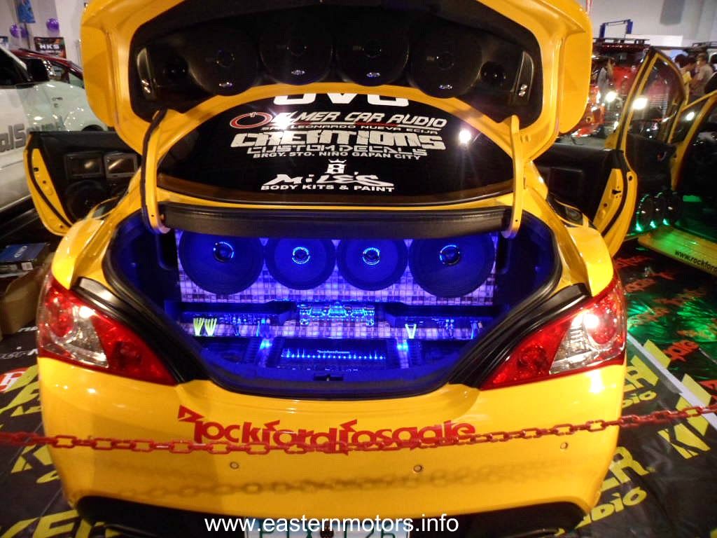 Hyundai Genesis 2.0 Turbo: Sound-setup spotted @ 2011 Manila Auto Salon