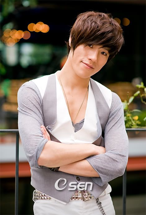 [Resim: leehoon.jpg]