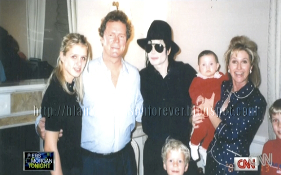 Michael-Jackson-with-Hilton-Family.png