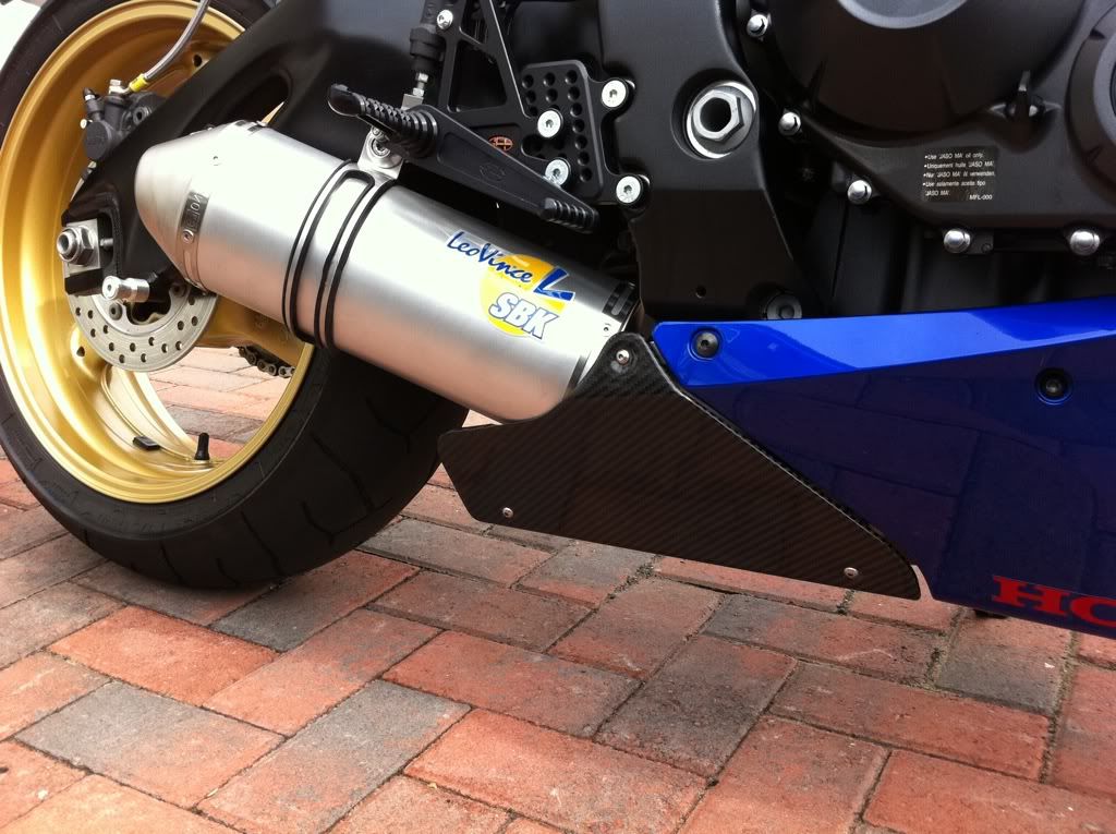 2008 cbr1000rr exhaust