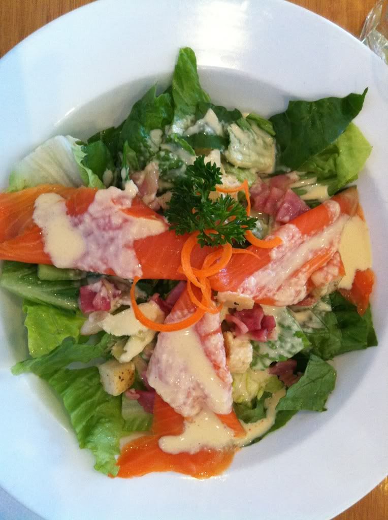 Smoked Salmon Caesar Salad @ 3rdRock. WAS FUCKING DERISHUS