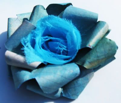 paper ribbon flower